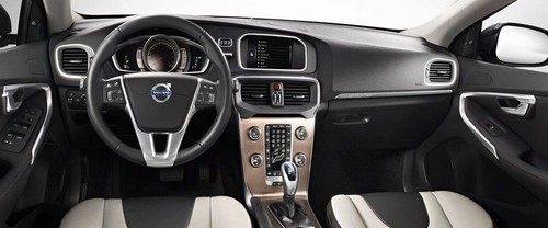 Dashboard View of V40 Cross Country