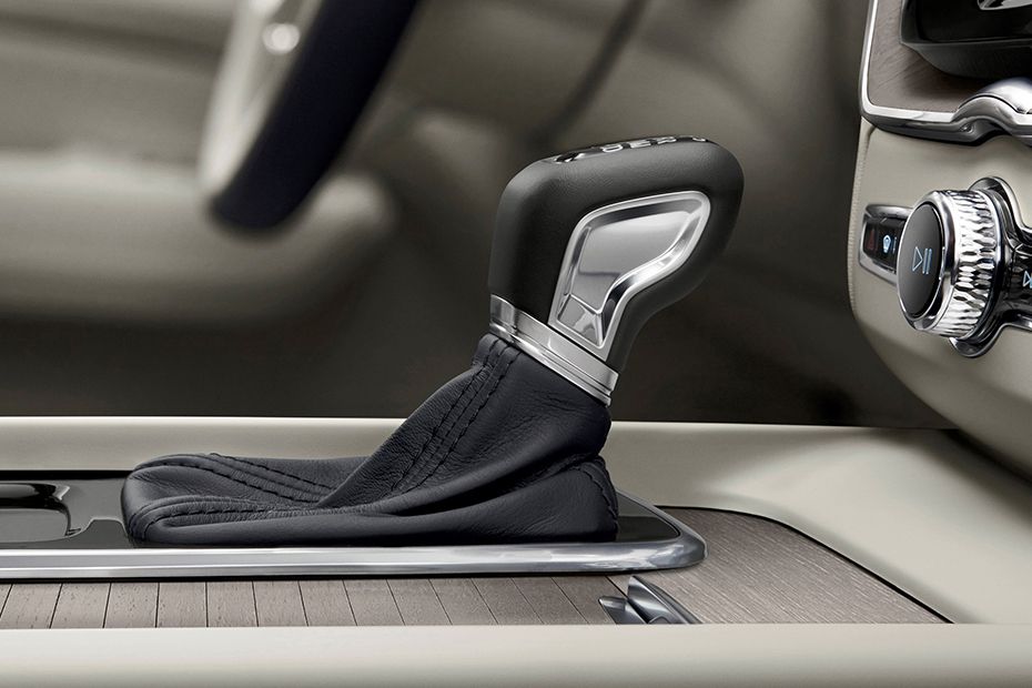 Volvo XC60 (2022-2022) Gear Shifter