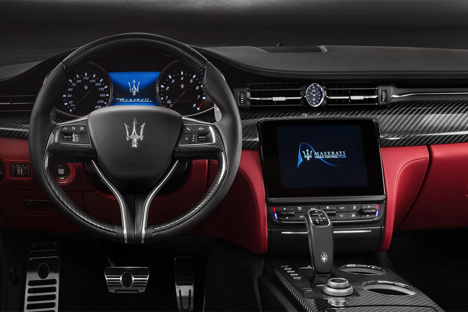 Dashboard View of GT2 Stradale