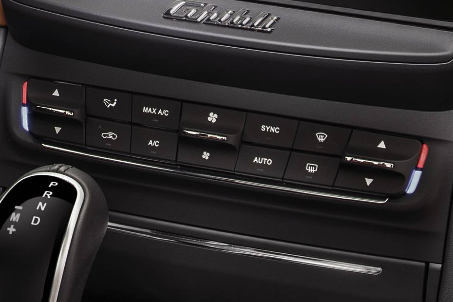 Front AC Controls of Maserati Ghibli (2014-2022)