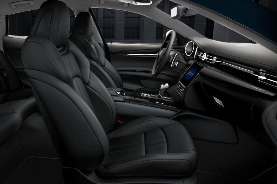 Quattroporte Passenger Seat