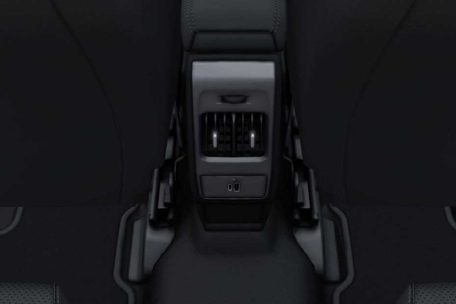 Tonale Rear AC Controls