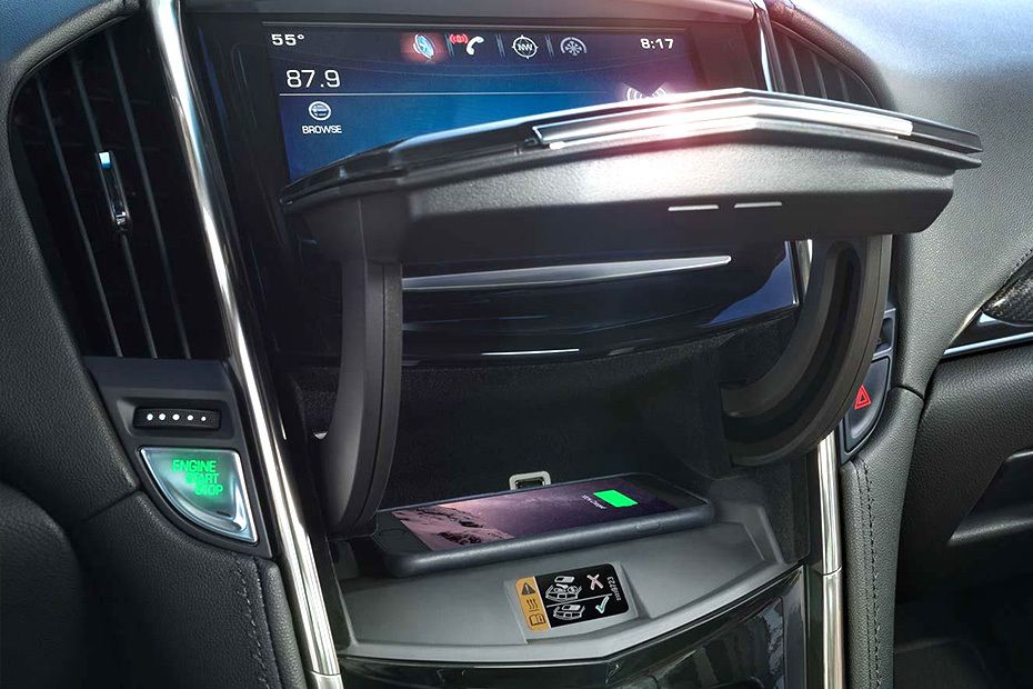 Cadillac ATS-V COUPE Glove Box Open