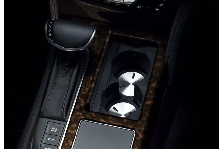 Cadillac CT6 Gear Shifter