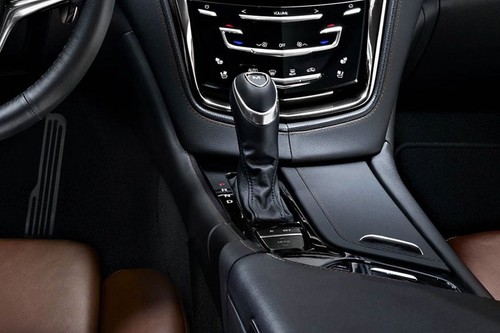 Cadillac CTS-V Gear Shifter