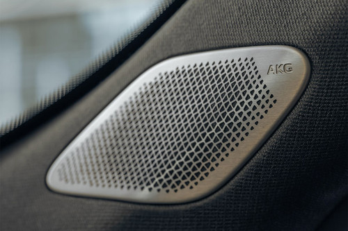 Speakers View of Cadillac XT4