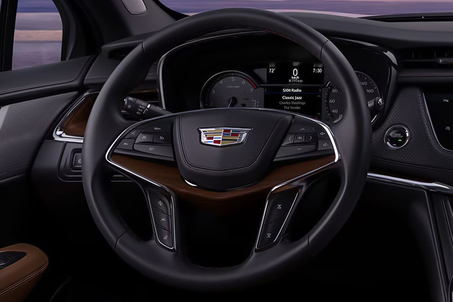 Cadillac XT6 Multi Function Steering