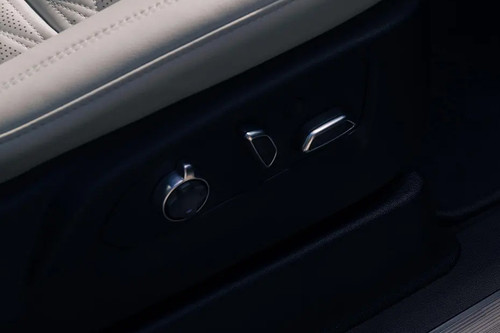 Cadillac Escalade V Seat Adjustment Controllers