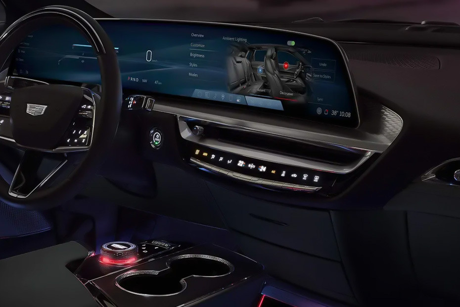 LYRIQ Center Console