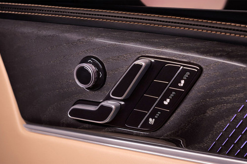 Cadillac ESCALADE IQ Seat Adjustment Controllers