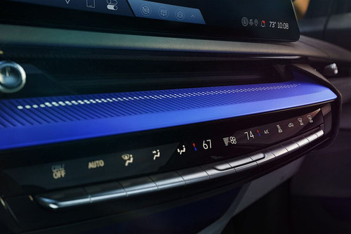 Front AC Controls of Cadillac Optiq