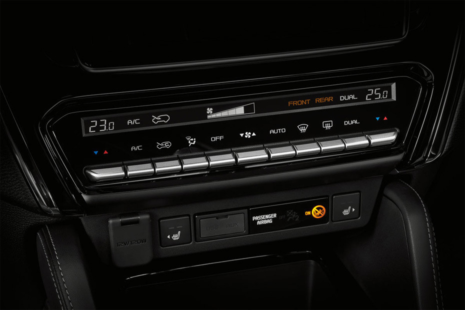 Front AC Controls of Isuzu Mu x