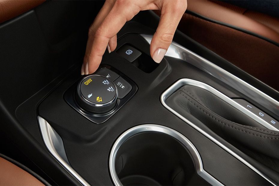 Traverse (2022-2024) Cup Holders