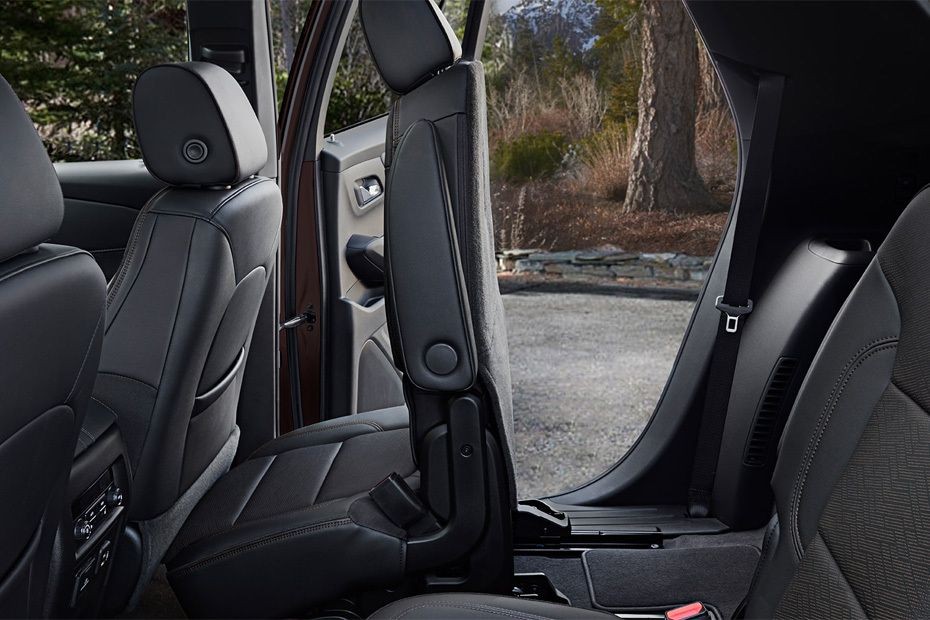 Folding Seats of Chevrolet Traverse (2022-2024)
