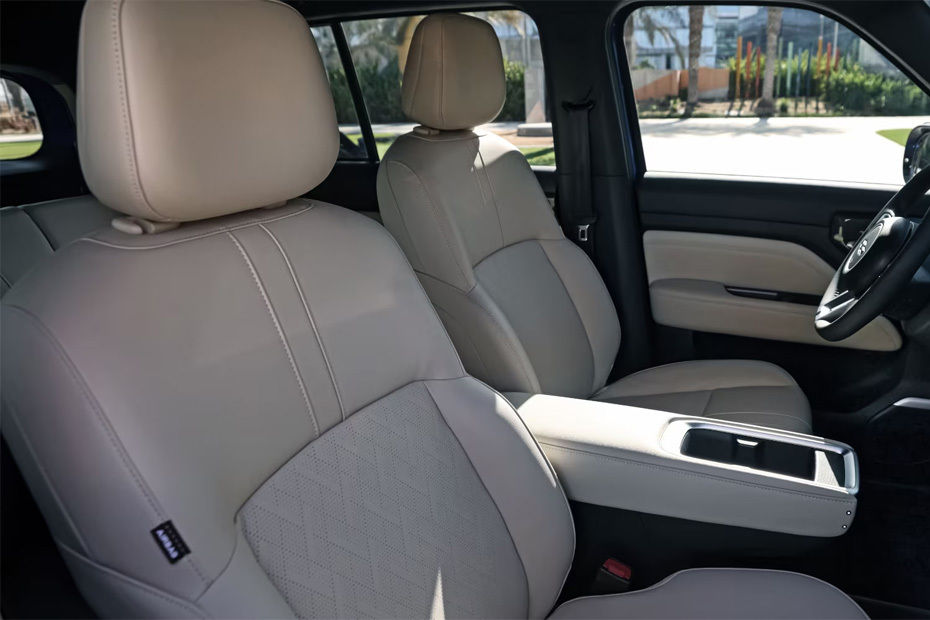 SPARK EUV Front Seats