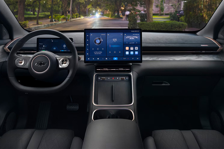 Dashboard View of Captiva EV