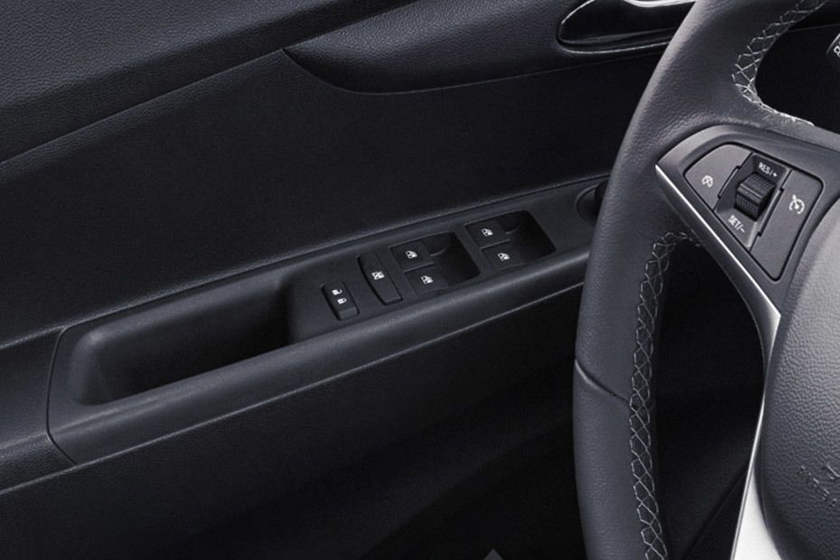 Chevrolet Spark Drivers Side In Side Door Controls