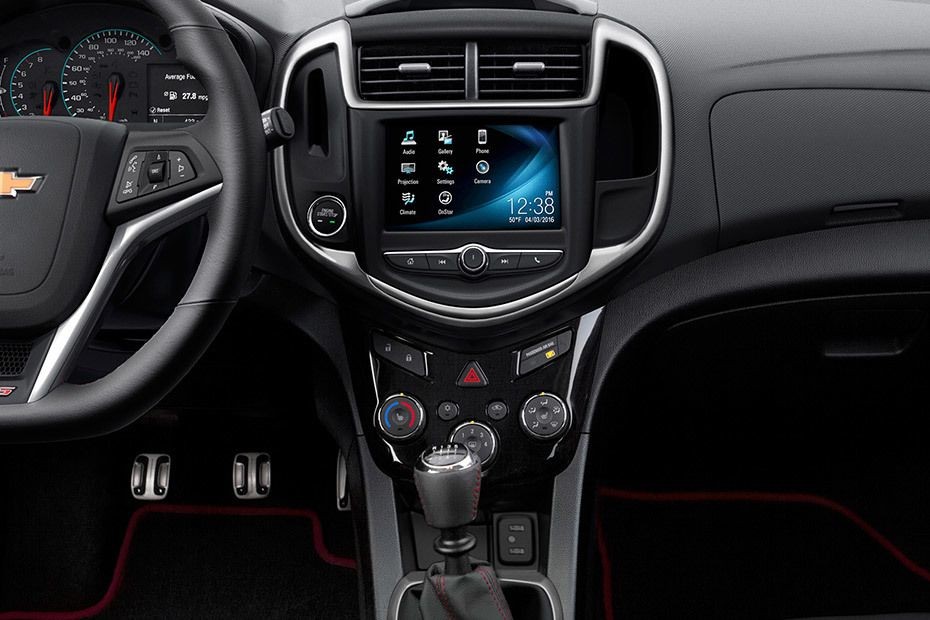 Aveo Center Console