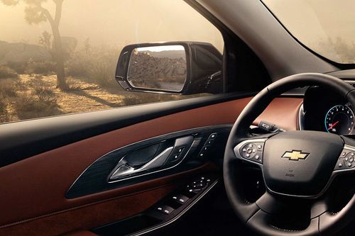 Chevrolet Traverse (2012-2021) Passengers View