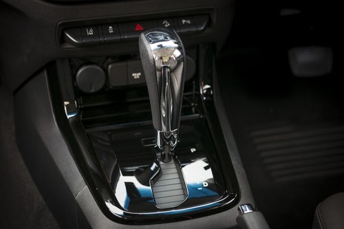 Chevrolet Trailblazer Gear Shifter