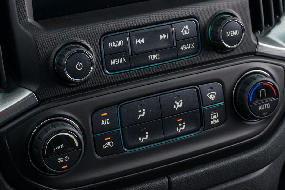 Side AC Controls of Chevrolet Trailblazer