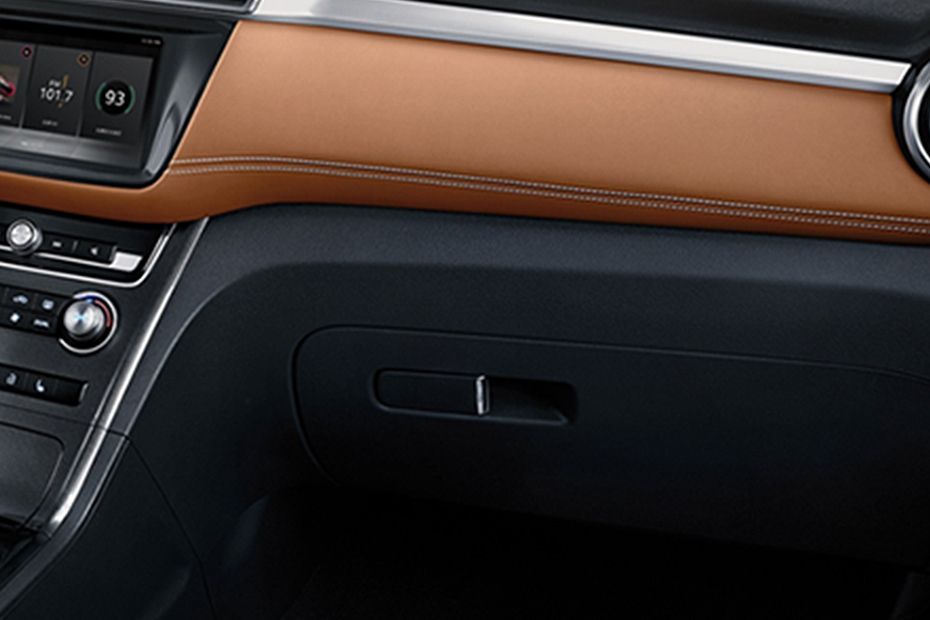 MG GS Glove Box