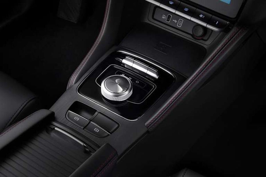 Center Controls of MG ZS EV