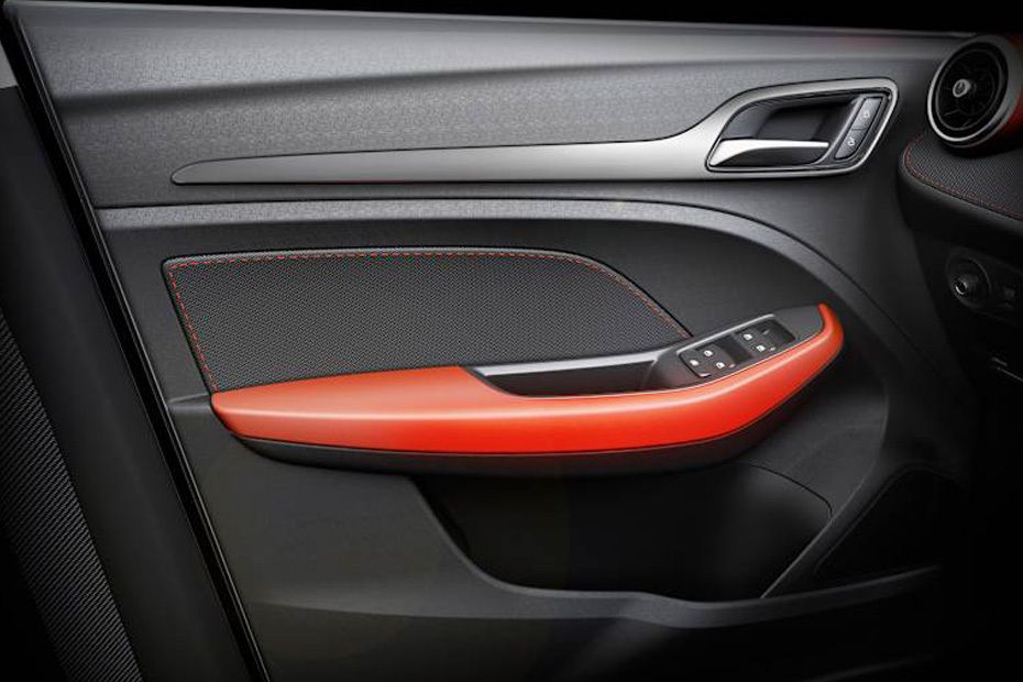 door handle interior of MG ZST