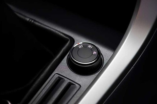 Center Controls of MG T60