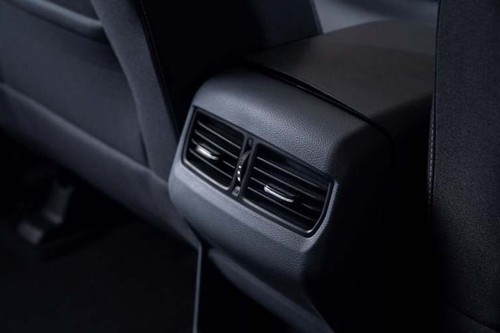 T60 Rear AC Controls