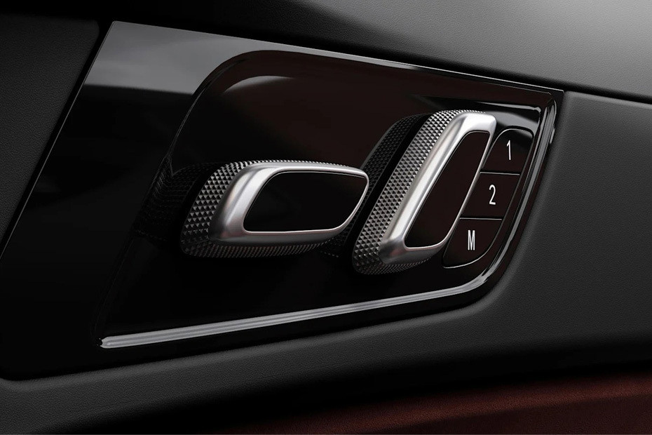 MG Cyberster Seat Adjustment Controllers