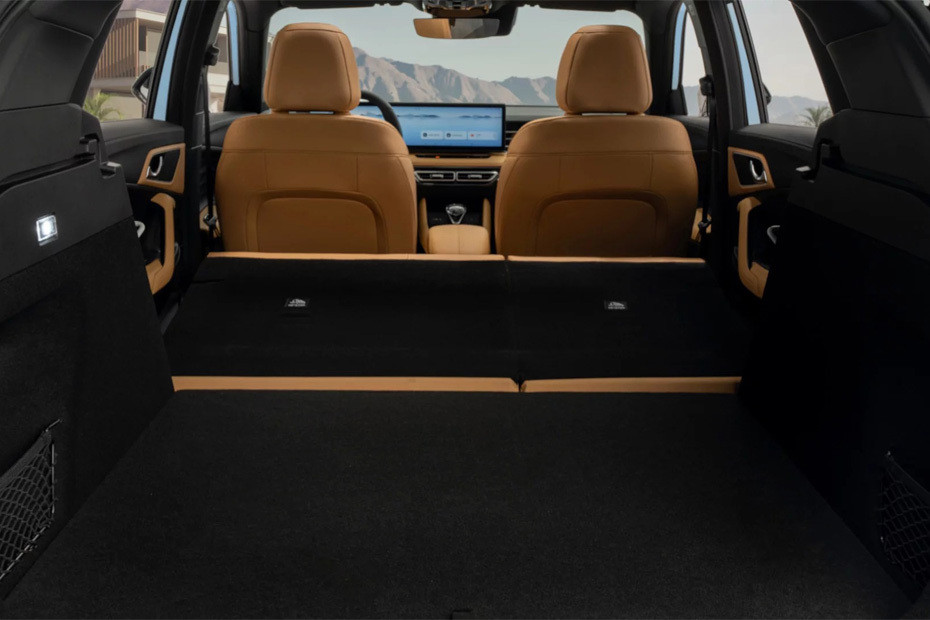 Folding Seats of MG HS  Hybrid