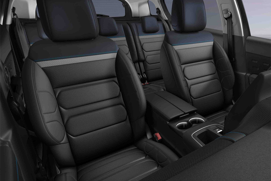 Citroen C5 Aircross Front And Rear Seats Together