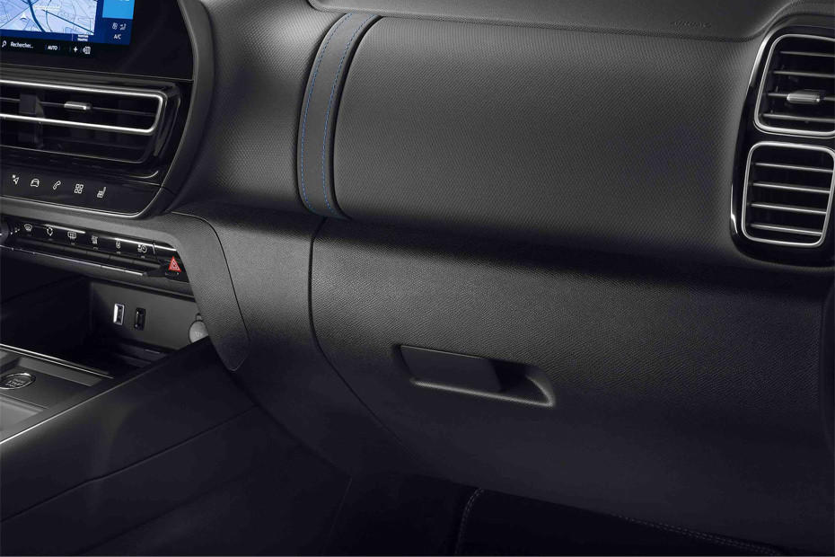 Citroen C5 Aircross Glove Box