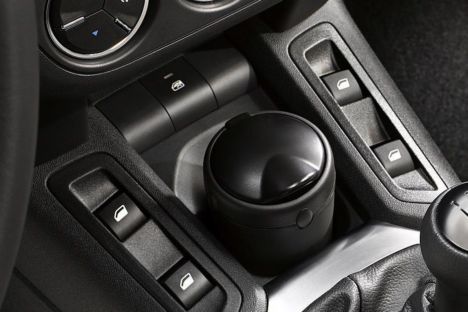 C-Elysee Cup Holders
