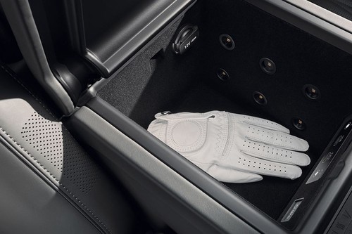 Genesis G90 Glove Box Open
