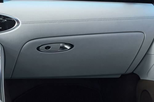 Genesis GV70 Glove Box