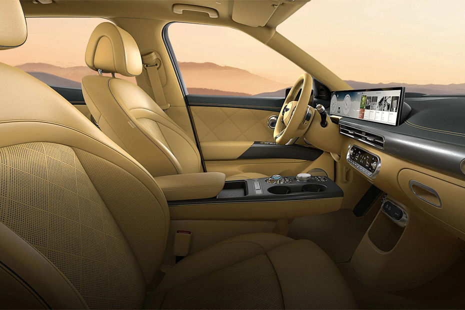 GV 60 Front Seats