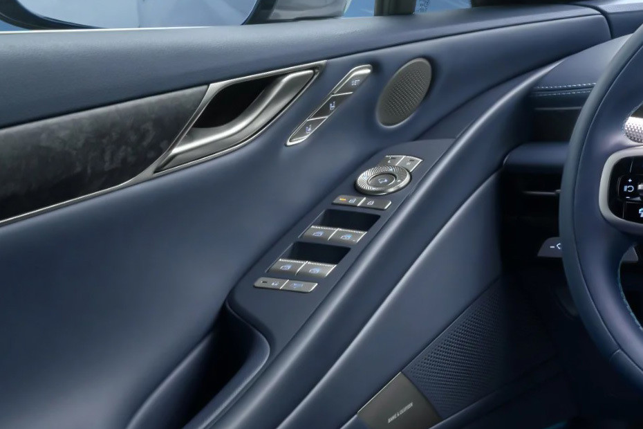 Genesis EV G 80 Drivers Side In Side Door Controls