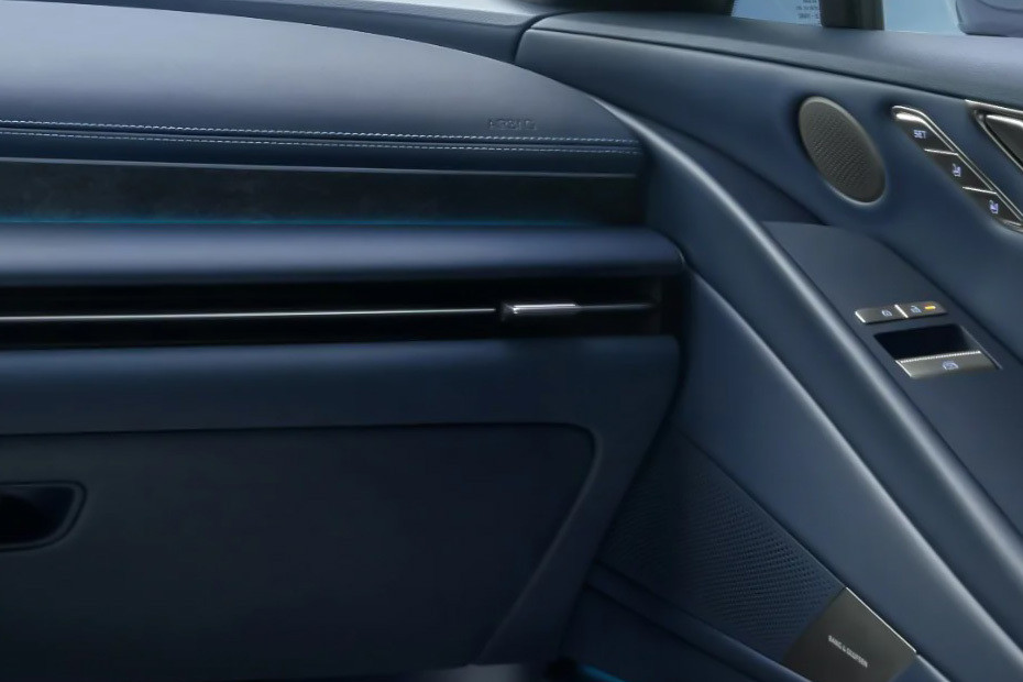 EV G 80 Front Side Ac Vents