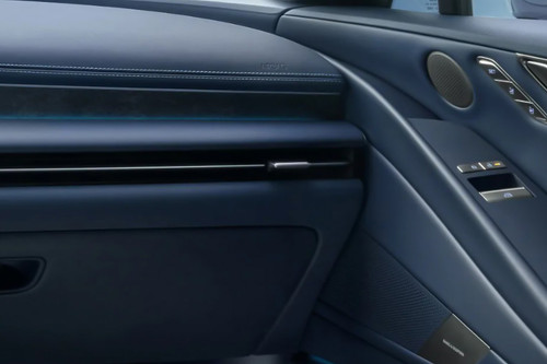 EV G 80 Front Side Ac Vents