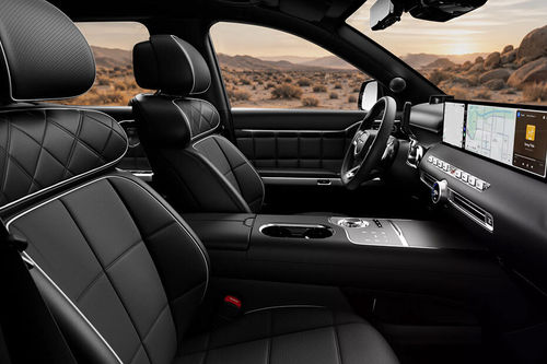 GV90 Front Seats