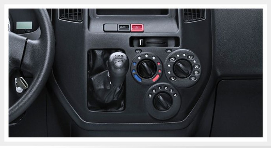 Daihatsu Gran Max Gear Shifter