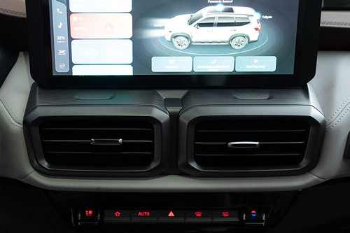 D90 Max Front Ac Vents