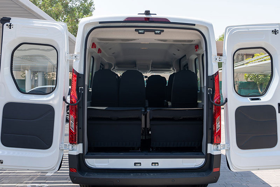 Folding Seats of Maxus V90
