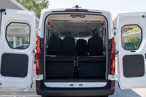 Folding Seats of Maxus V90