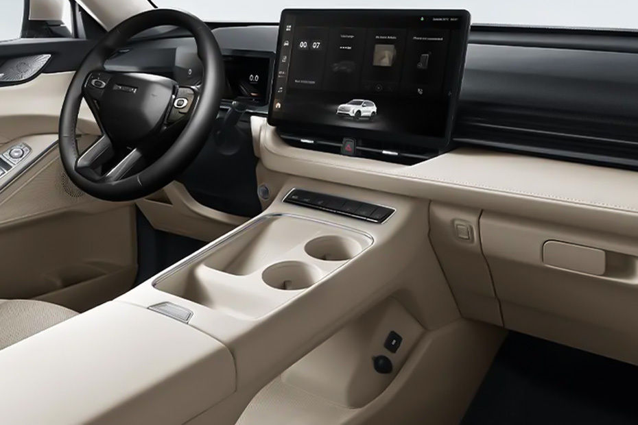 H6 Center Console