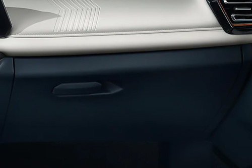 GAC GS3 EMZOOM Glove Box