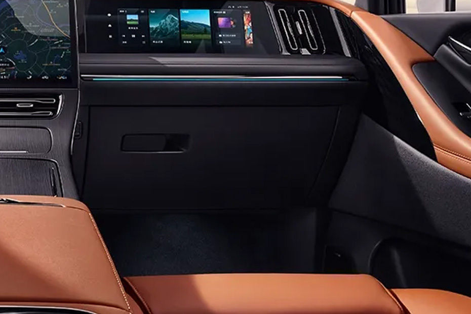 GAC E9 Glove Box