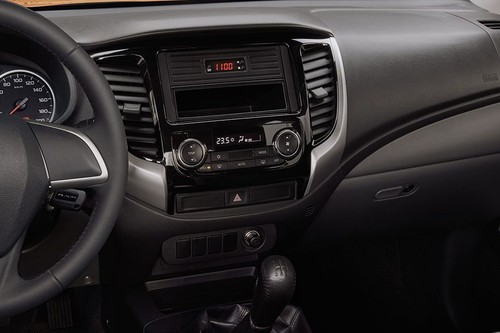1200 Center Console